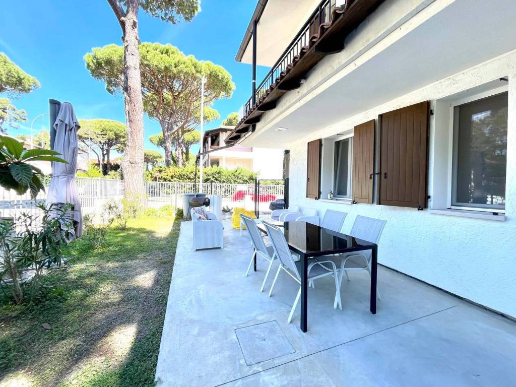 casa indipendente in vendita a Comacchio in zona Lido di Spina