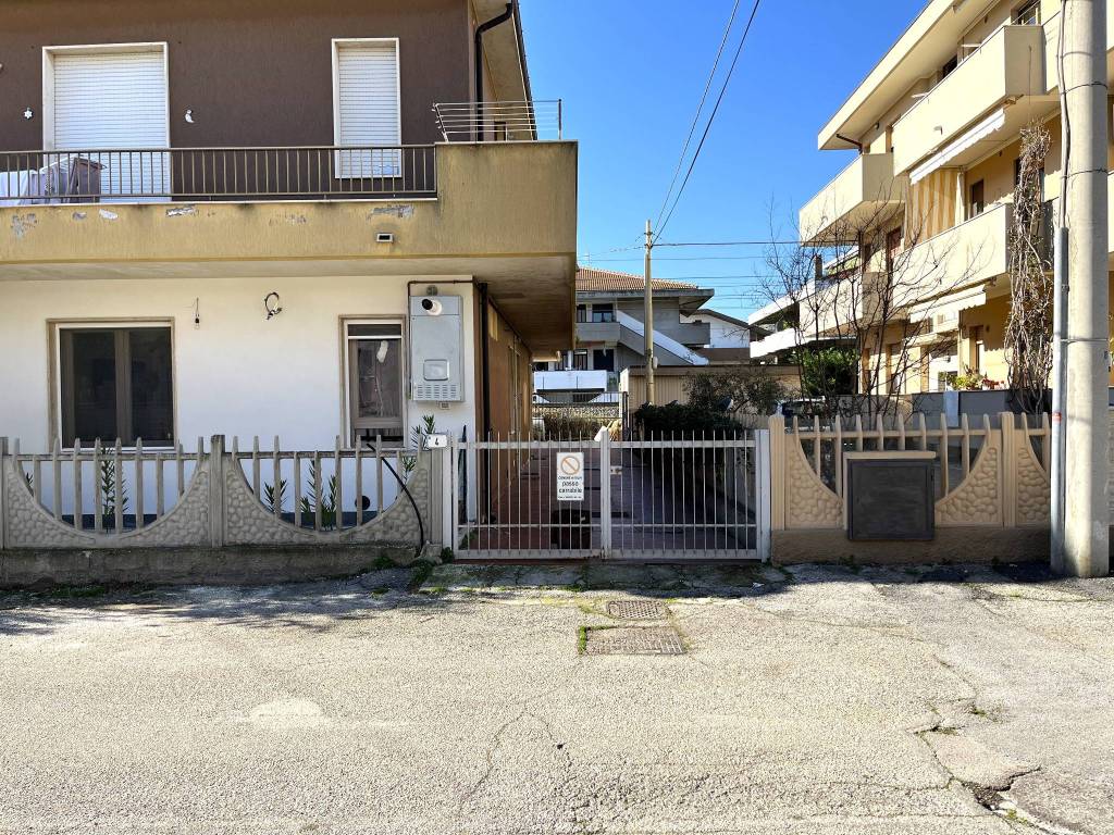 immagine annuncio 1 di 4