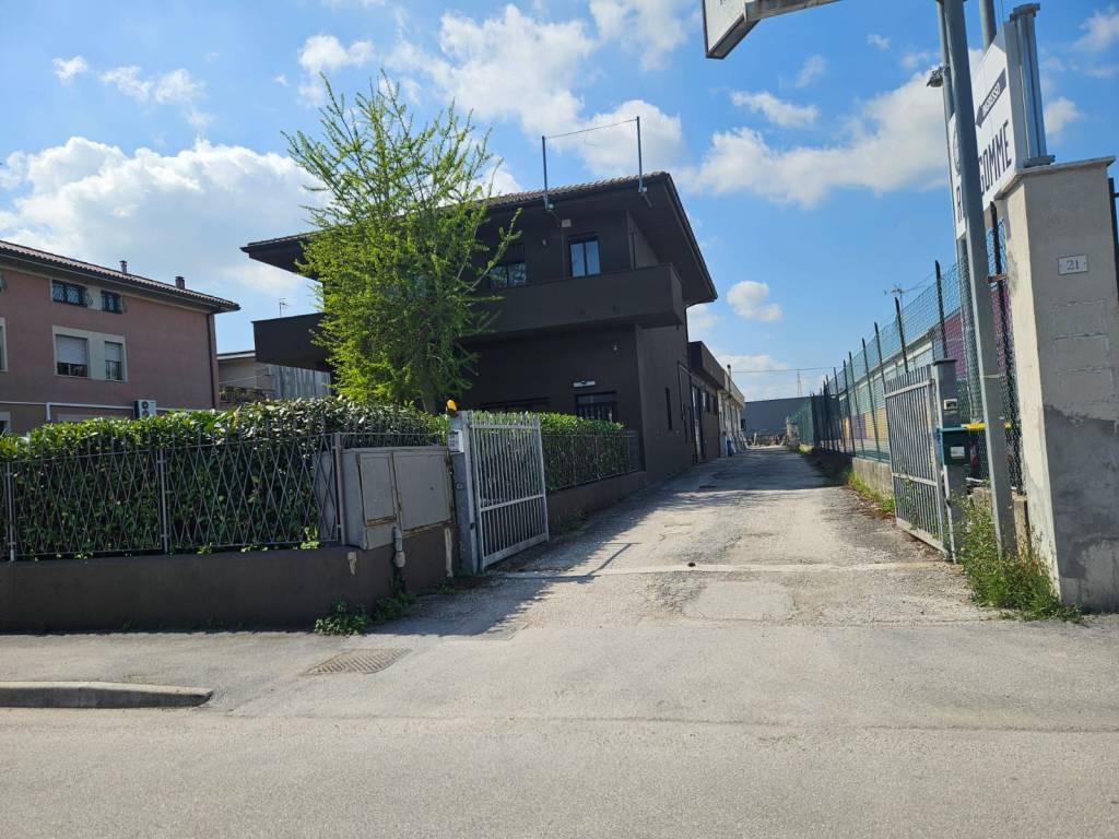 immagine annuncio 2 di 4