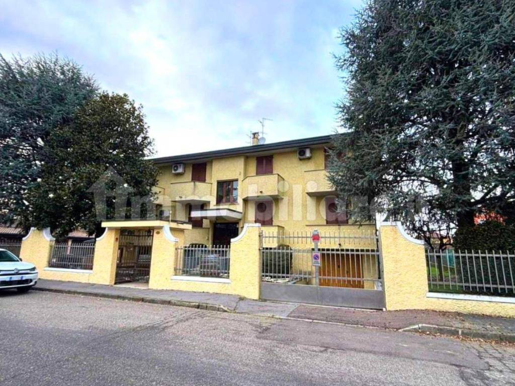 immagine annuncio 1 di 5