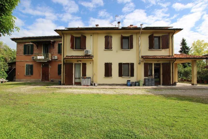 casa indipendente in vendita a Calderara di Reno