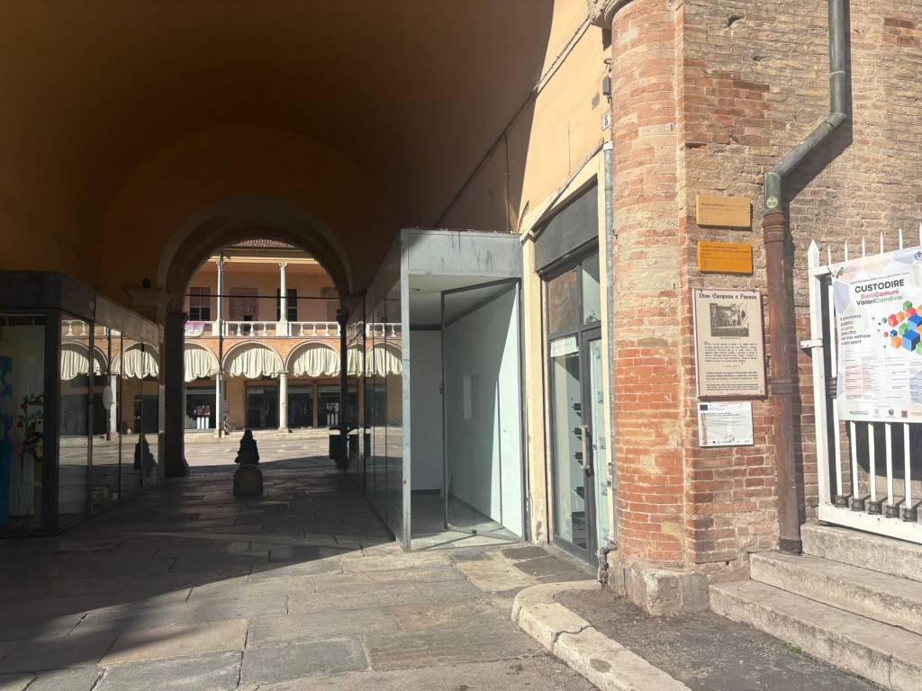 immagine annuncio 2 di 4