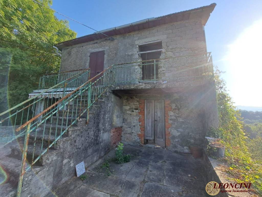 casa indipendente in vendita a Mulazzo