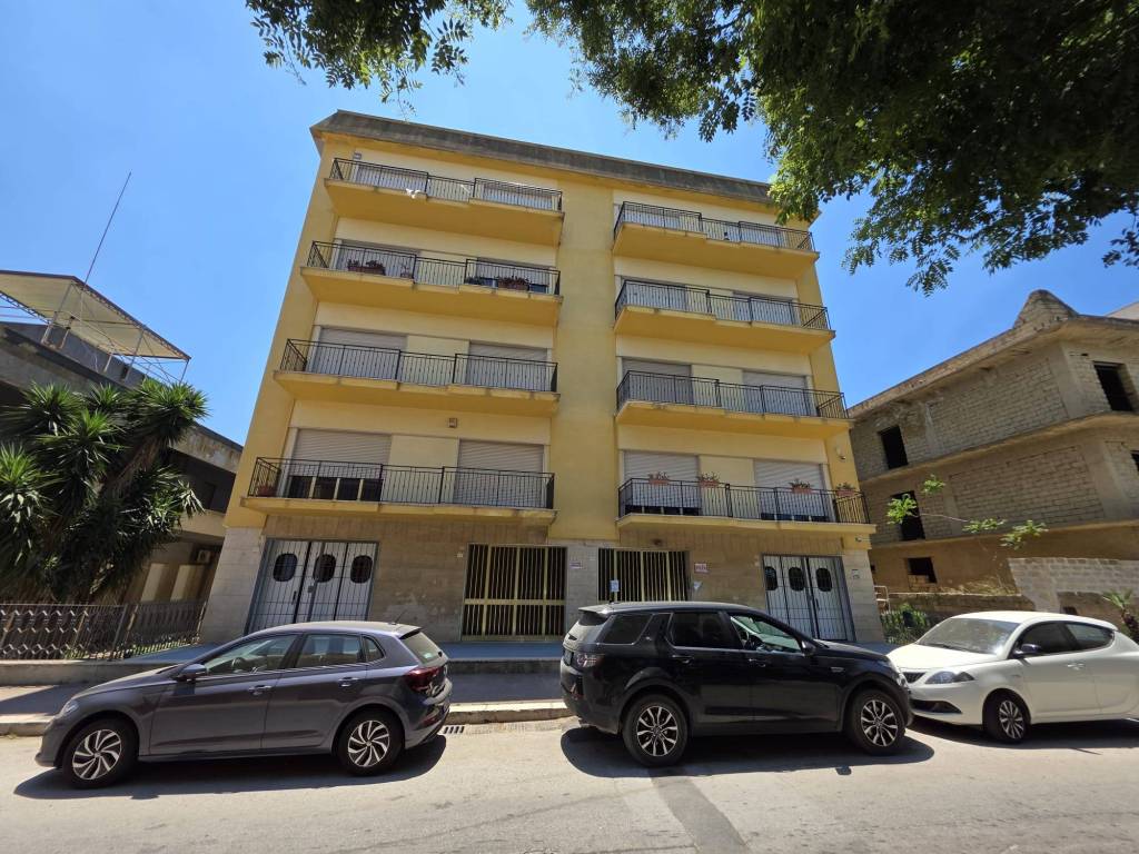 appartamento in vendita a Campobello di Mazara