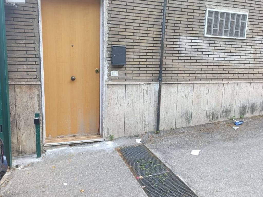 appartamento in affitto a Napoli in zona Arenella