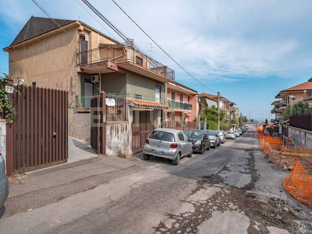 appartamento in vendita a Misterbianco in zona Centro Città