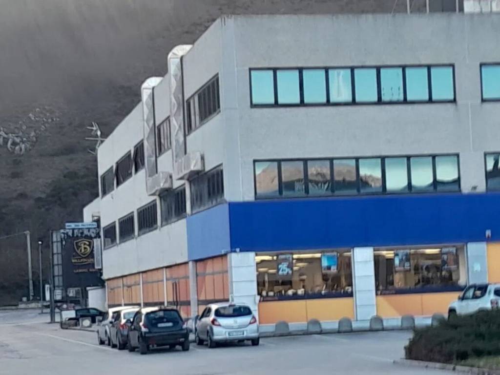 immagine annuncio 1 di 4