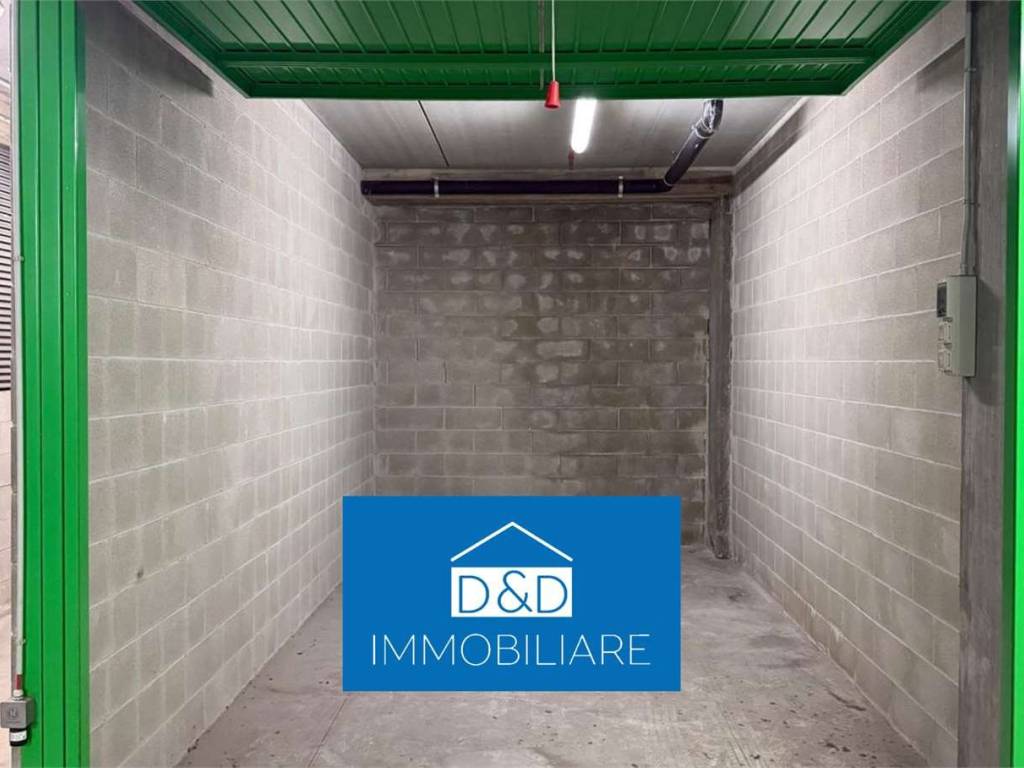 locale di sgombero in vendita a Torino in zona Borgo San Paolo