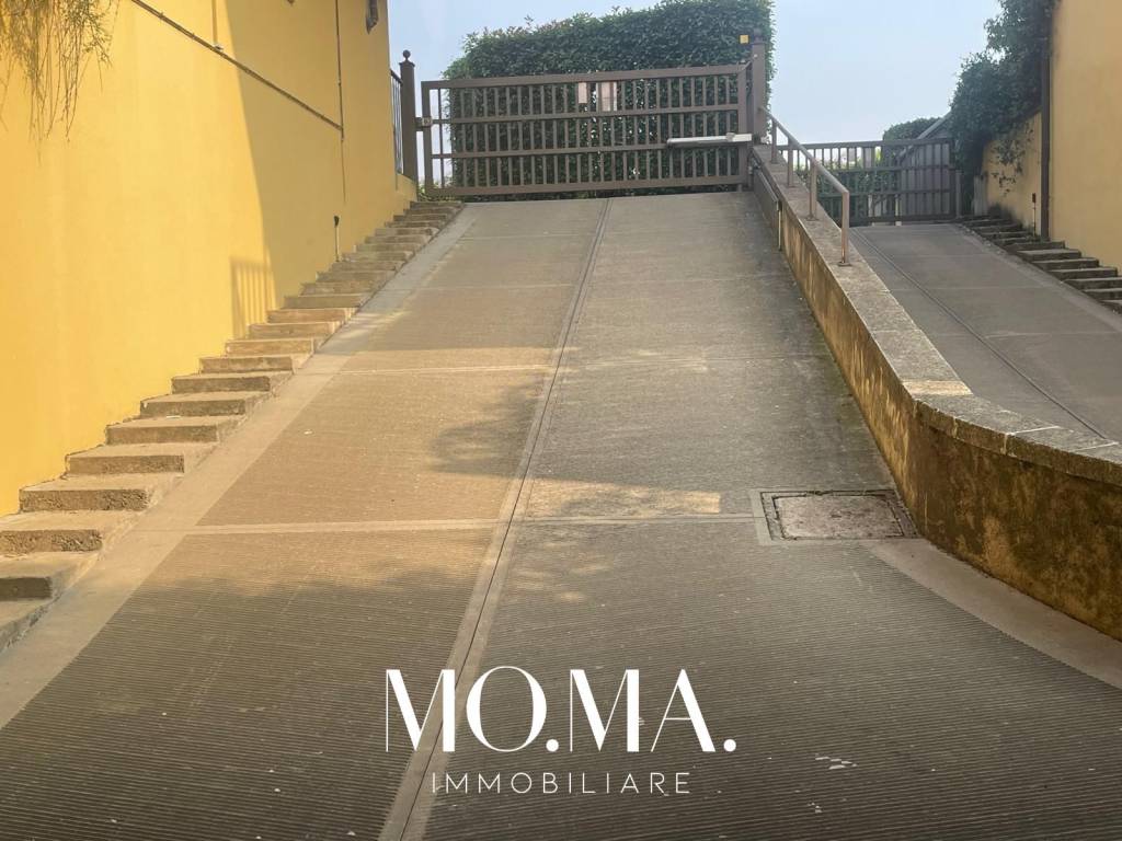 immagine annuncio 2 di 4