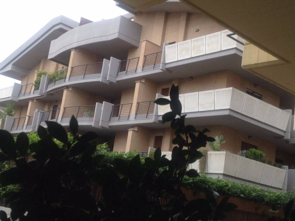 Vendita Attico in via Villa di Faonte Roma. Nuovo, terrazza, rif. 53400872