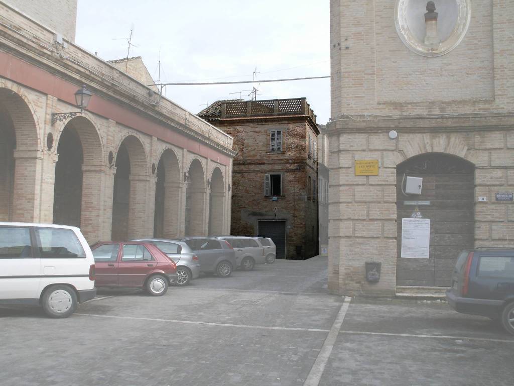 Sale Singlefamily townhouse in piazza della Repubblica 2 Montefiore