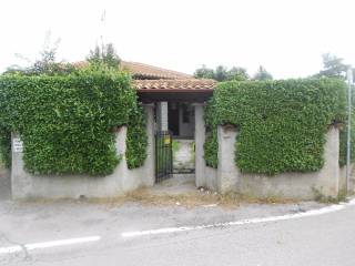 Case e appartamenti via dante alighieri castelletto sopra ticino ... Agenzie immobiliari ticino