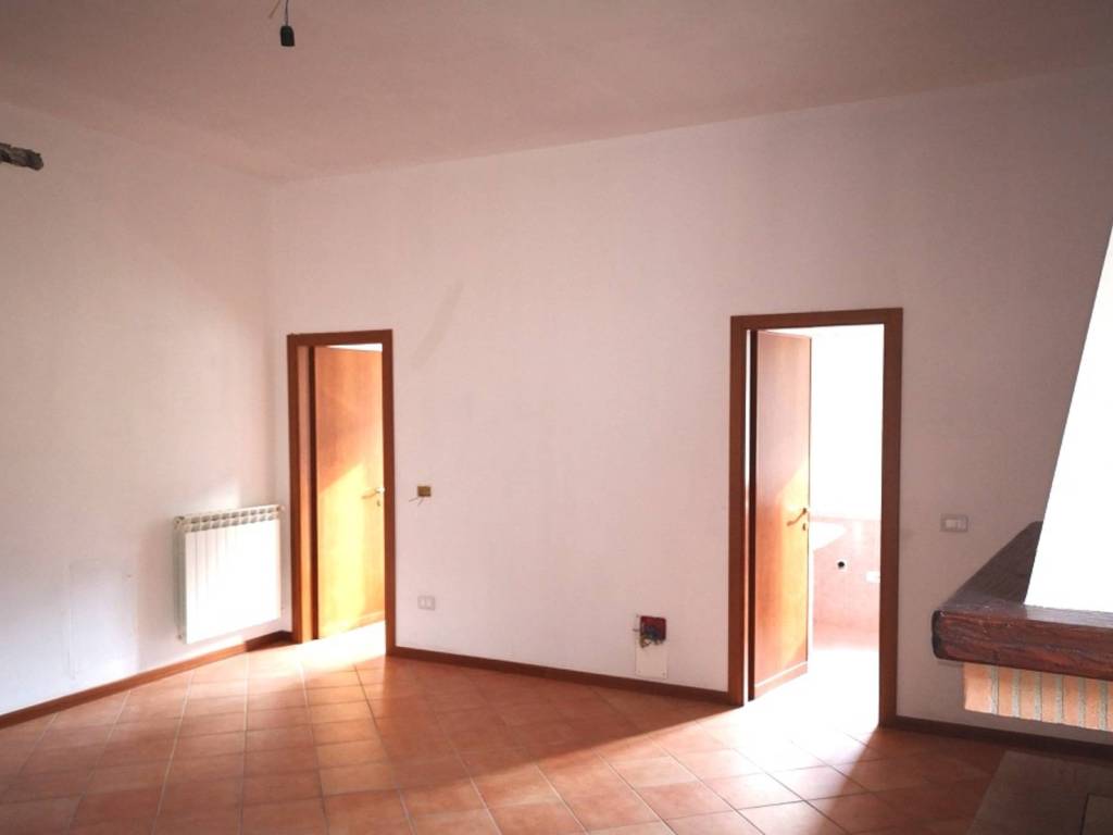 Palazzo Edificio Localit Scopoli Foligno Rif 73432716 