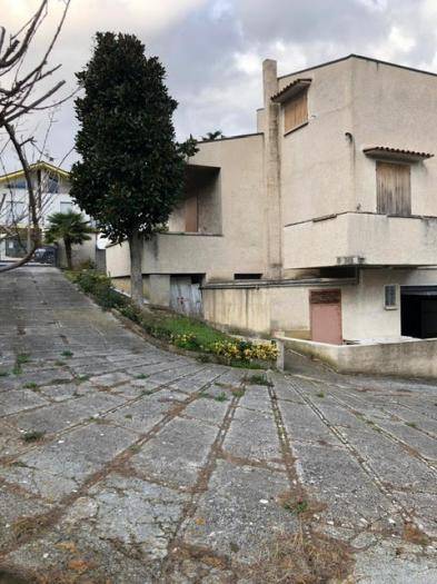immagine annuncio 2 di 4