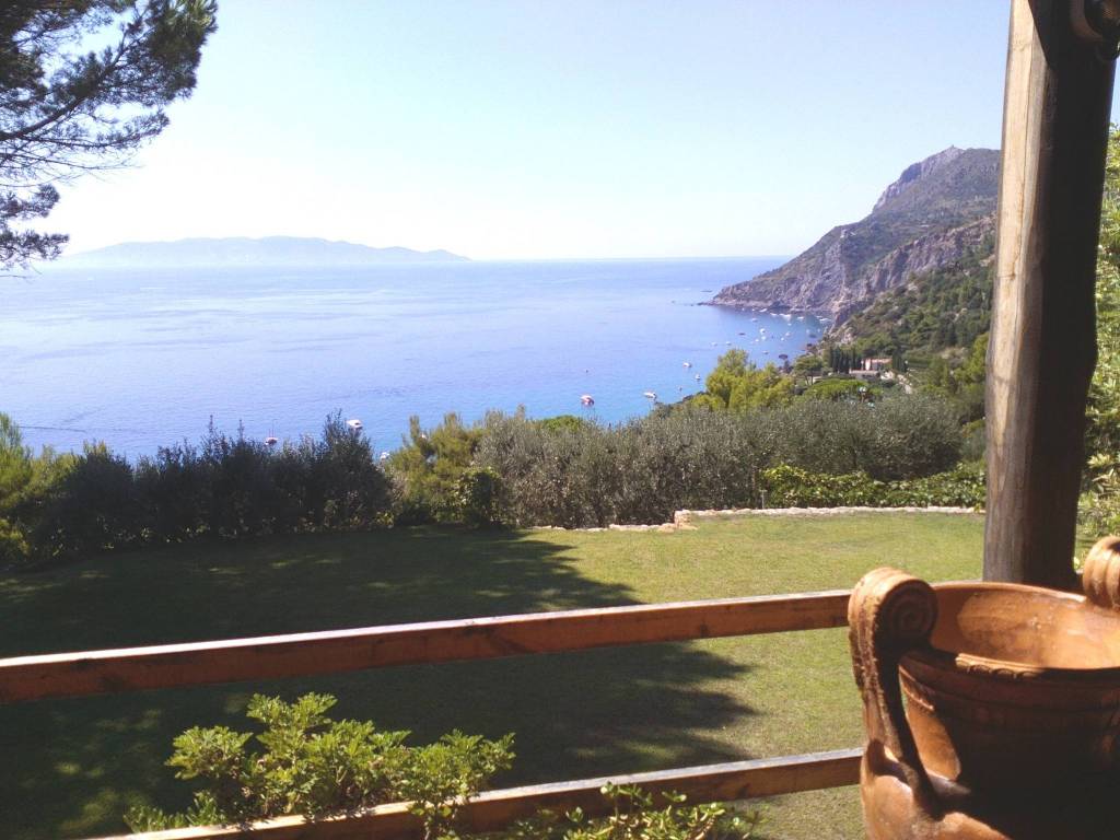 Vendita Villa Unifamiliare In Strada Vicinale Delle Monte