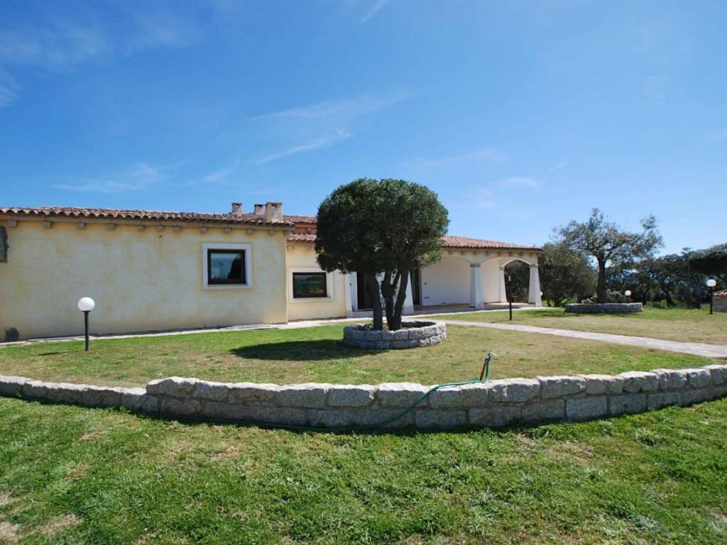 casa indipendente in vendita a Telti