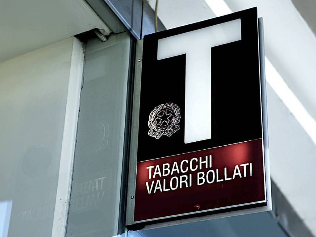 Vendesi tabaccheria bari
