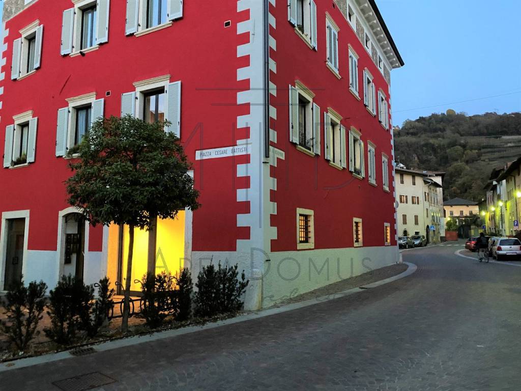 Locale commerciale piazza Cesare Battisti, Lavis, rif. 84008160 Immobiliare.it Locale commerciale piazza Cesare Battisti, Lavis, rif. 84008160 Immobiliare.it