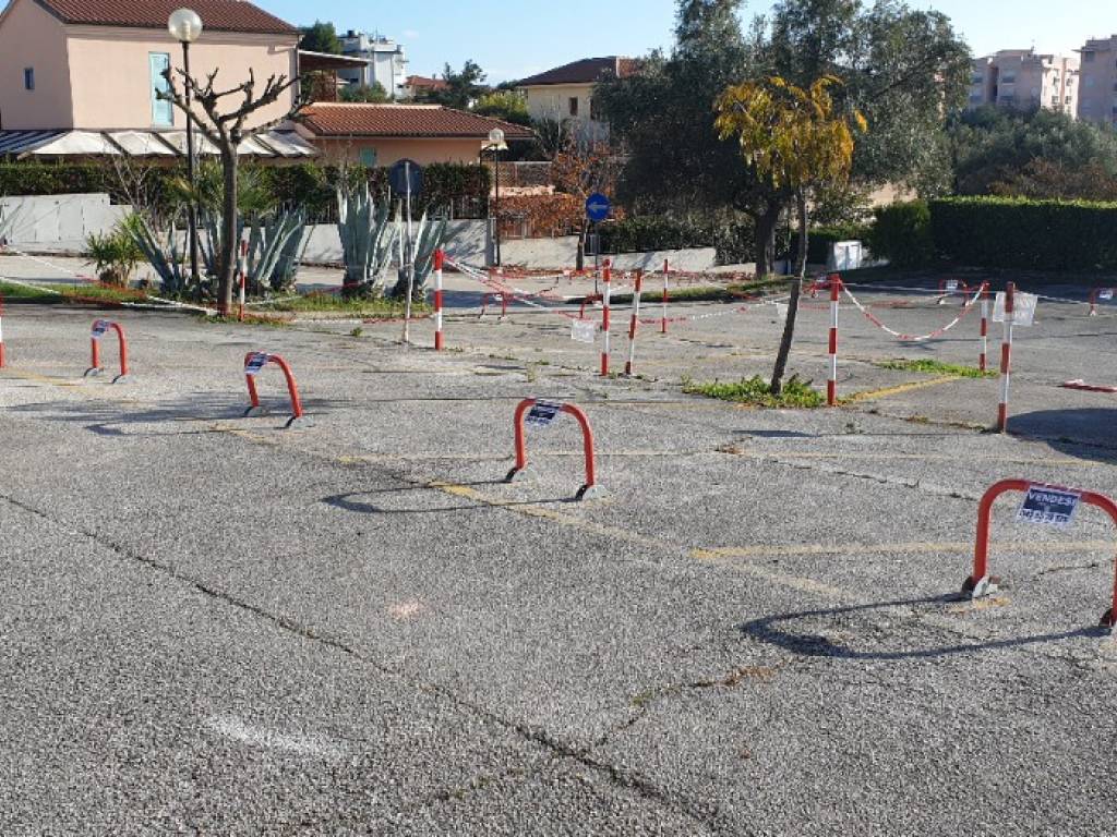 immagine annuncio 1 di 4