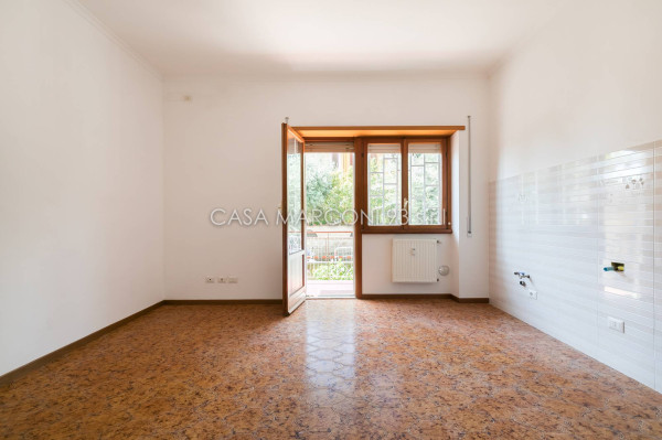 Affitto appartamento roma. trilocale in via careggine. balcone ... Orario riscaldamento centralizzato roma