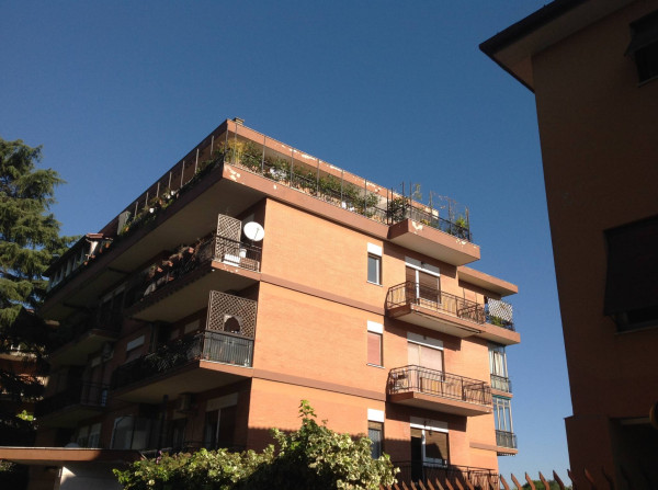 Vendita appartamento roma. trilocale in via dei due ponti. buono ... Orario riscaldamento centralizzato roma