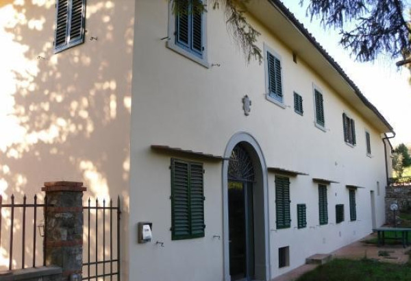 https://pic.im-cdn.it/image/Palazzo_Stabile_vendita_Bagno_A_Ripoli_foto_print_566467418.jpg