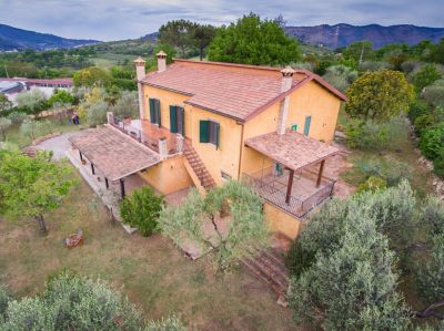 Case indipendenti in vendita a Castel Madama in zona ...