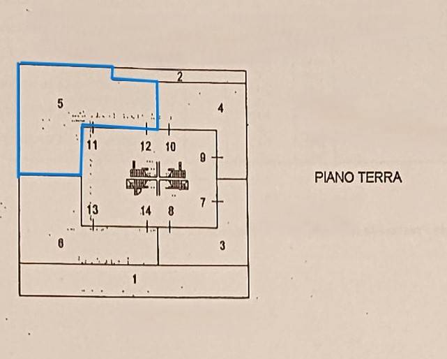 pianta scoperto piano terra