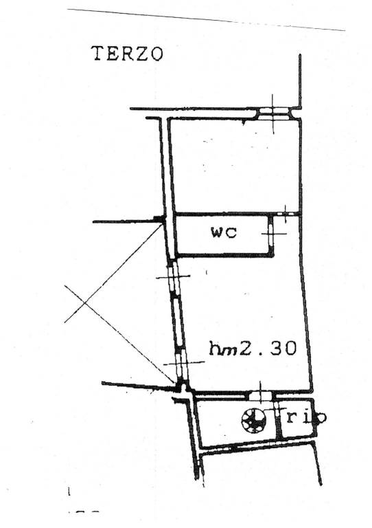 via D'azeglio Emila 3 piano 1