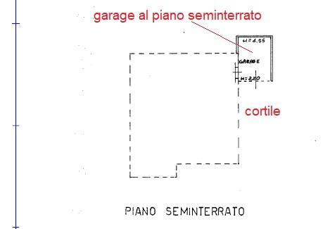 Garage esterno seminterrato