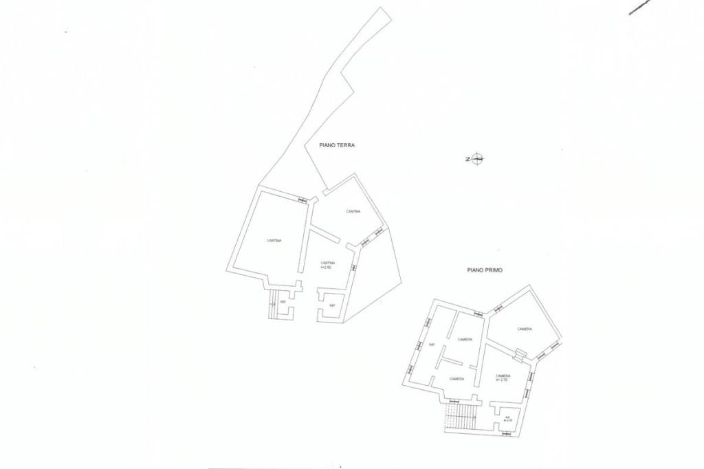 casa in sasso diroccata