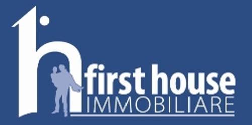FIRSTHOUSE logo