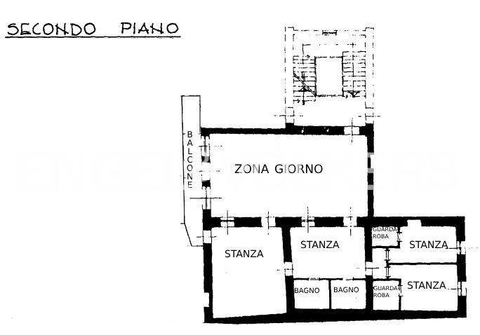 appartamento-di-pregio-in-pieno-centro-storico (4)
